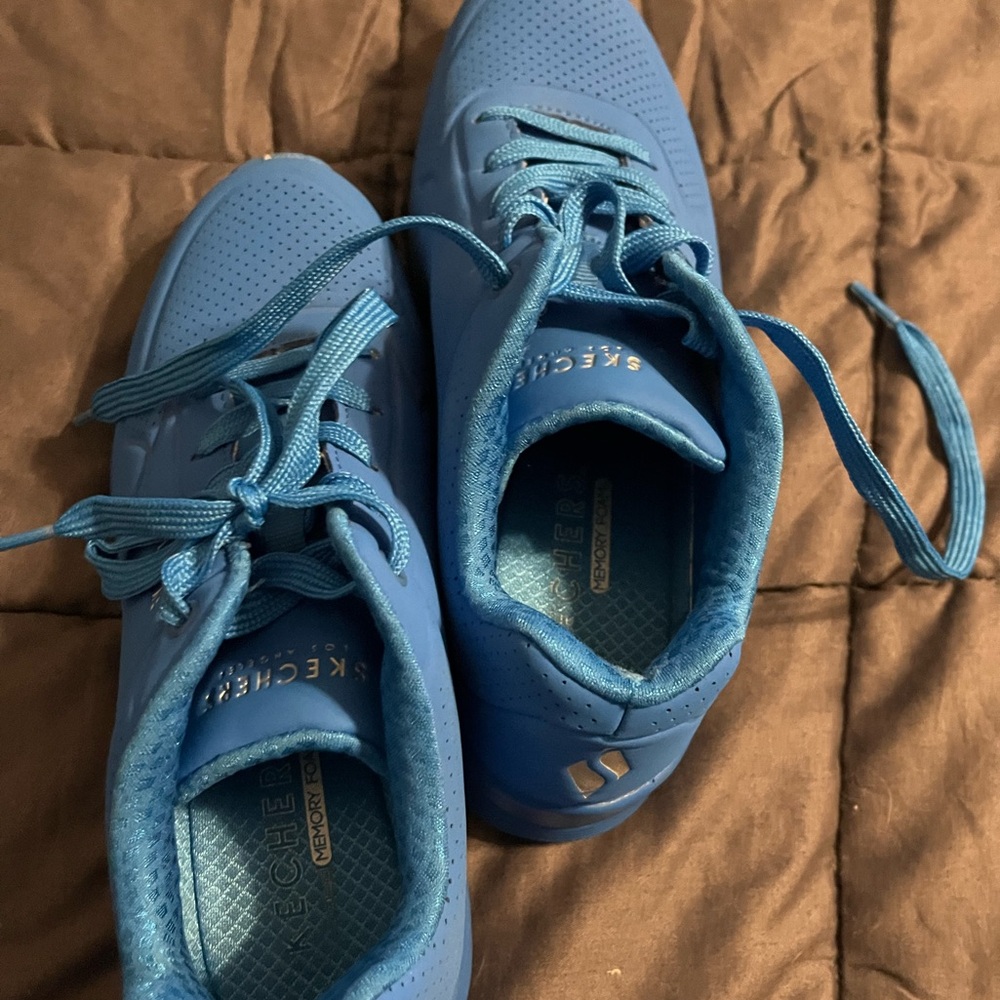 Sketchers woman’s UNO night sneakers